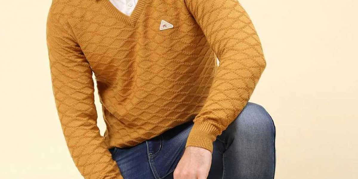 Sweater Style Guide: How to Choose the Perfect Men's Sweaters